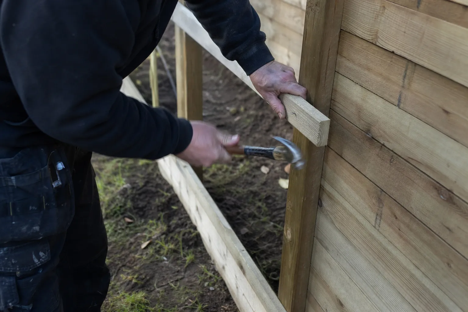 Fence & Deck Builders Edinburgh